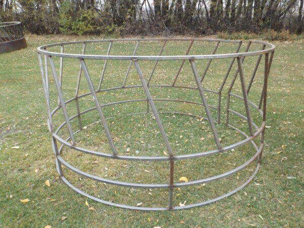 Open Cattle Feeder