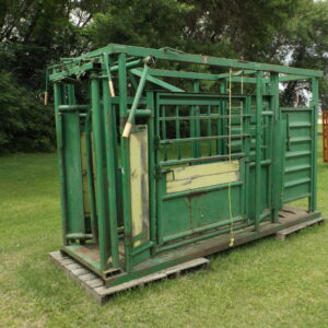 Squeeze Chute - Rental
